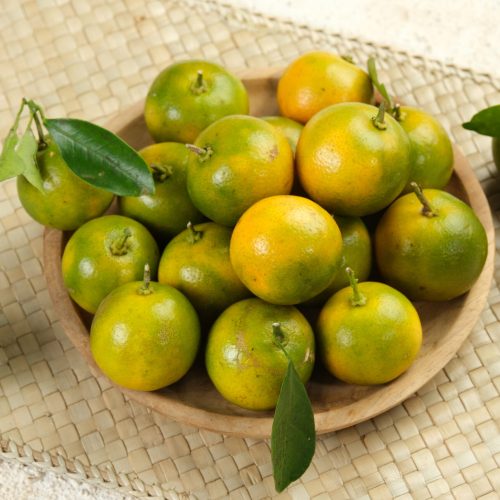 calamansi-orange-citrus-microcarpa-also-known-as-lemon-cui-jeruk-kunci
